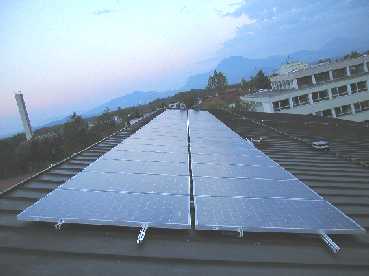 Die PV-Module nach Osten gesehen