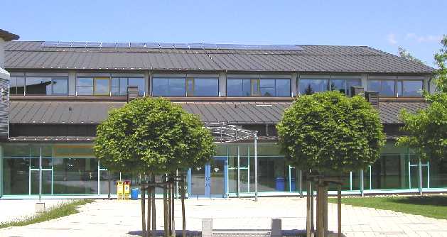 Solardach des Bürgersonnenkraftwerkes Ainring in Mitterfelden